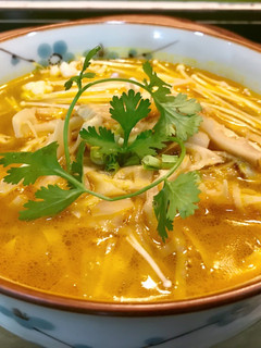 Hình của món Canh măng khô nấu nấm.