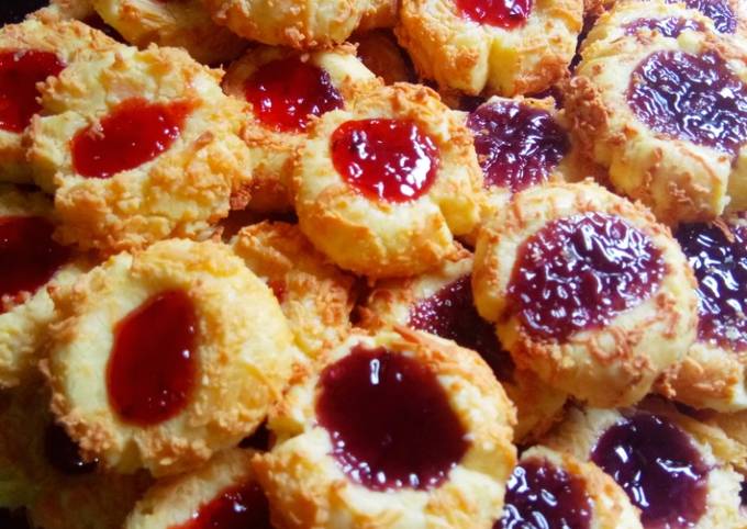 Blueberry Strawberry Thumbprint Cheese Cookies