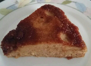 Una foto de Flan con galletas de avena, manzana y stevia (microondas)