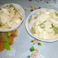 A picture of Macaroni Cream Fruit chat.