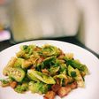 Cải Brussels xào bacon