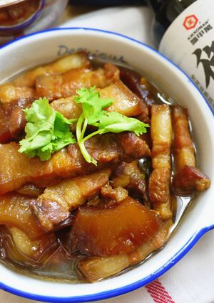 【御釀滷煮入味】鳳梨滷肉 的食譜成品照片