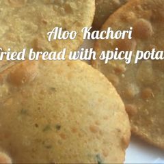 A picture of Aloo ki Kachori.