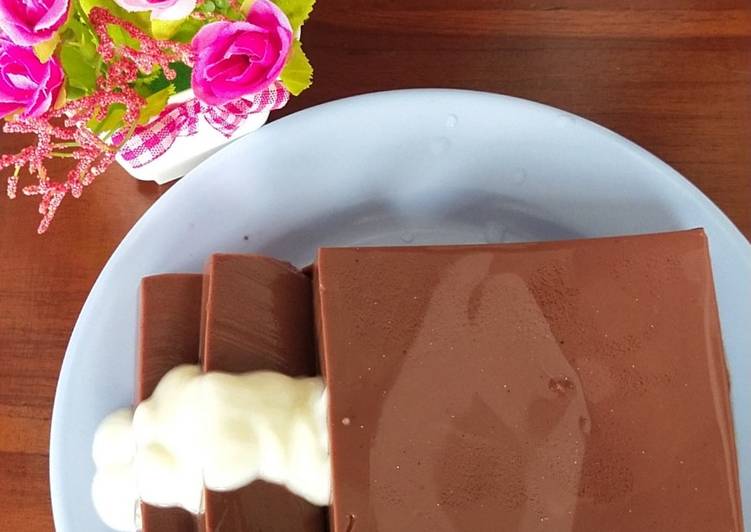 Cara Gampang Menyiapkan Puding coklat sederhana Enak dan Antiribet