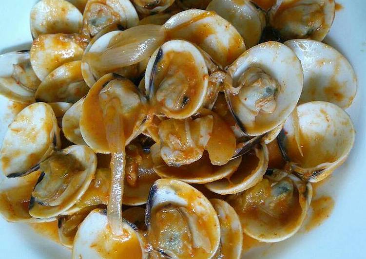 Kerang saos belimbing sayur