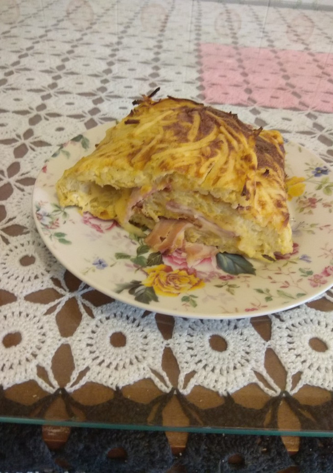 Una foto de Rosti de tortilla de patatas con bacón y queso