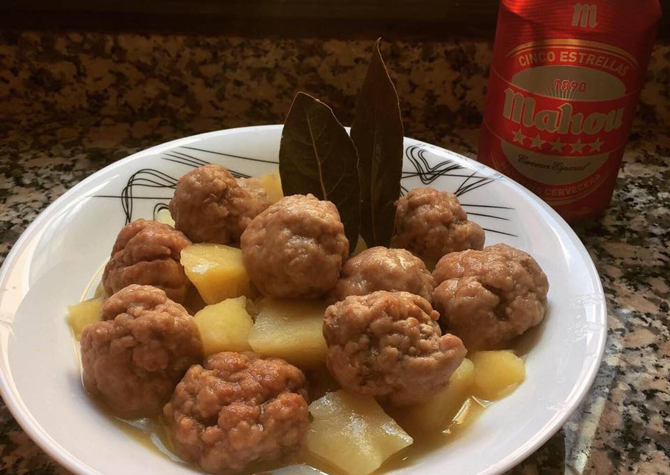 Albondigas con patatas