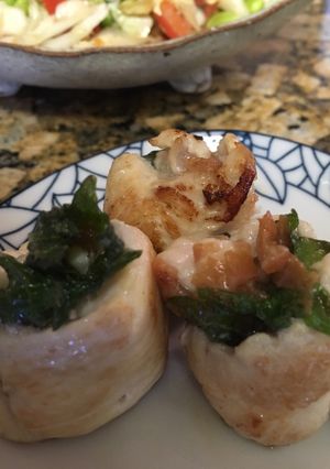 A picture of Chicken tender rolls (shiso leaves + umeboshi).