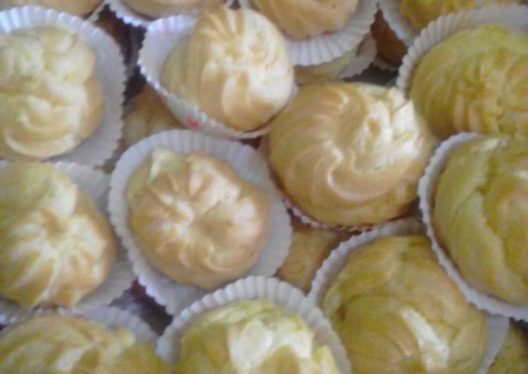 Resep Soes vla vanila oleh Euis Rodiahwati - Cookpad