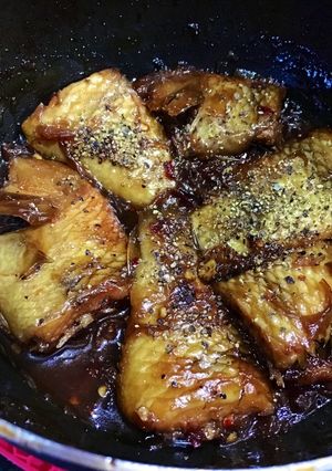 Hình của món Cá mó kho keo.