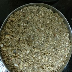 A picture of Nariyal barfi.