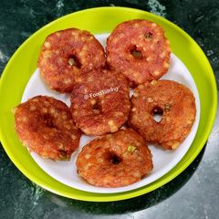 A picture of Sago/Sabudana Vada.