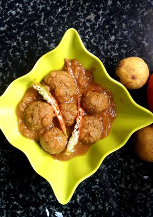 A picture of Muthiya/kofta.