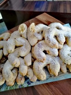 O poză a rețetei Cornulețe fragede cu nucă.
