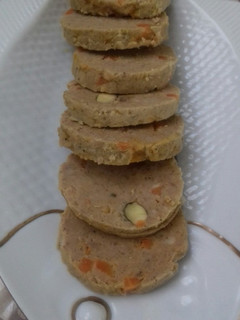 عکسی از دستور کالباس گوشت ومرغ خانگی