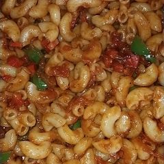 A picture of Vegetable tikka macroni.