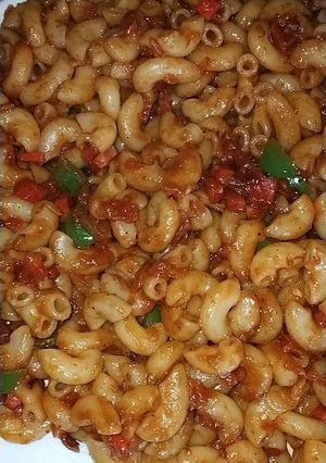 A picture of Vegetable tikka macroni.