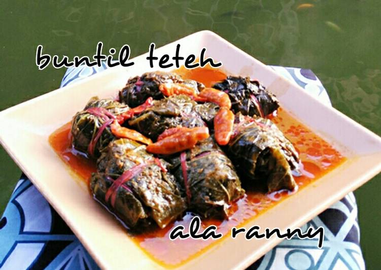 Resep Buntil (teteh) daun singkong dan daun pepaya isi teri, Lezat