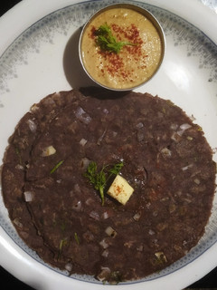 A picture of Ragi finger millet Roti.