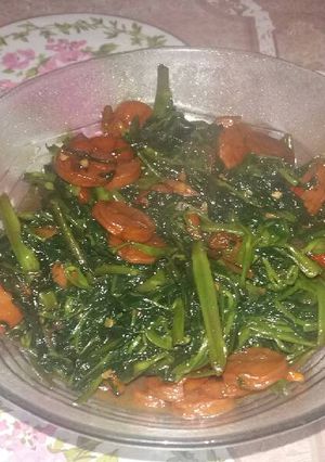 Foto resep Tumis Kangkung Sosis Pedas