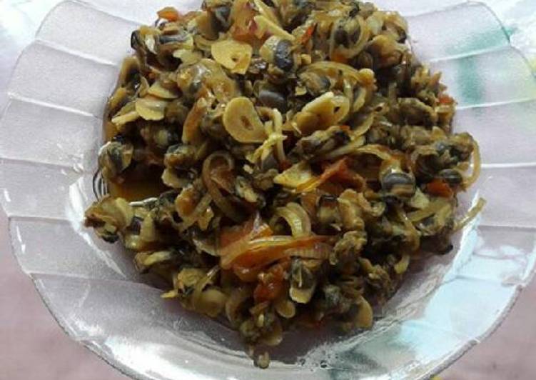 Kerang air tawar asam manis
