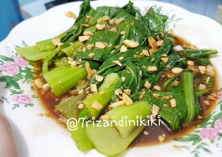Resep Pokcoy saus bawang putih oleh Kiki Rizqi Andini - Cookpad