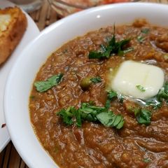 A picture of Pav bhaji.