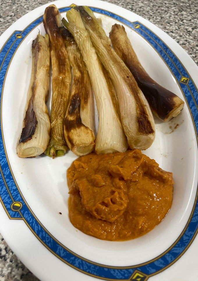 Una foto de Claçots al horno