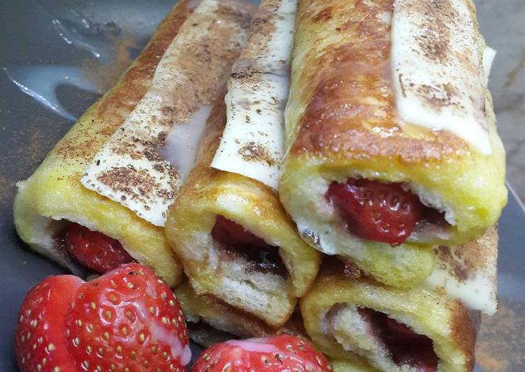 French Toast Roll