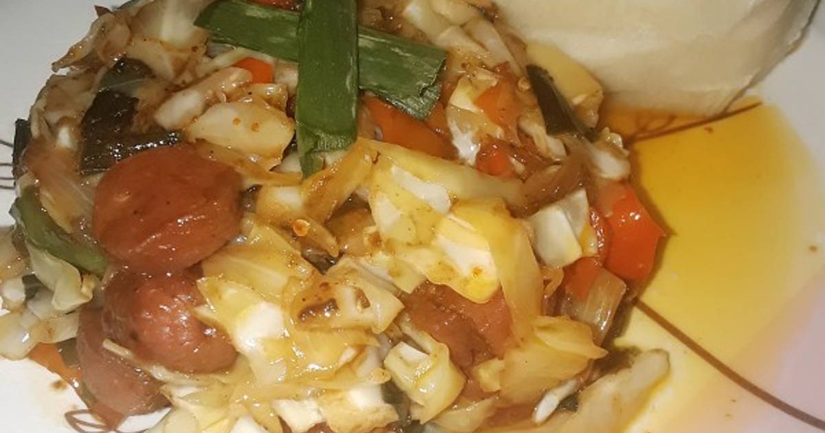 Boiled yam with cabbage sauce Recipe by Ummu Fahad Cookpad
