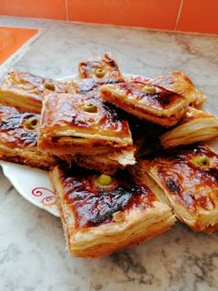 صورة لوصفة كوكا كوفار 🥙 بالعجينة المورقة