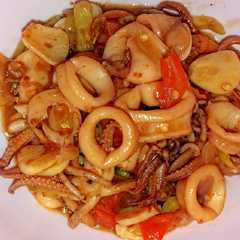 Cumi Mentega saus Tiram রেসিপির প্রধান ছবি