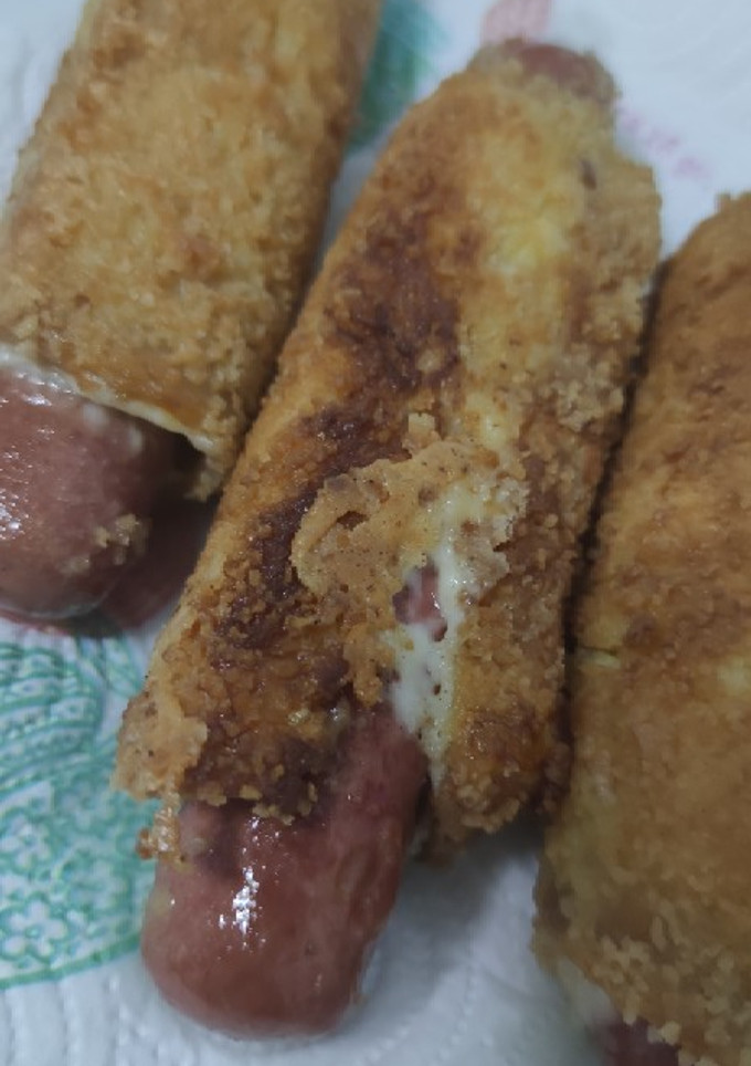 Una foto de Salchichas con pan