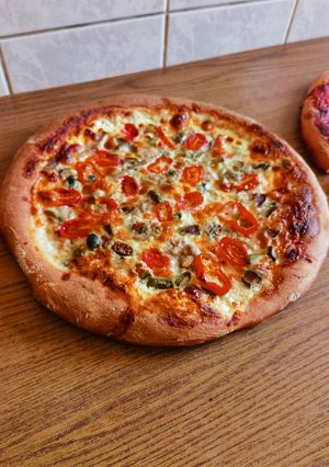 Pizza alaptészta recept fotója