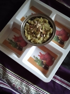 मावा के साथ लौकी हलवा (mawa ke sath lauki halwa recipe in Hindi) रेसिपी मुख्य फोटो