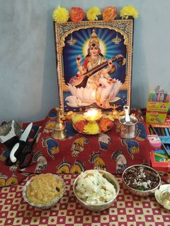 சர்க்கரைப் பொங்கல் (Sarkarai pongal recipe in tamil) செய்முறை முக்கிய புகைப்படம்