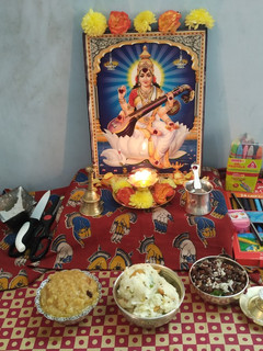 சர்க்கரைப் பொங்கல் (Sarkarai pongal recipe in tamil) செய்முறை முக்கிய புகைப்படம்