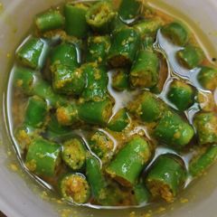 A picture of Fresh Mirchi pickle.