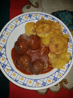 Una foto de Albóndigas al jugo