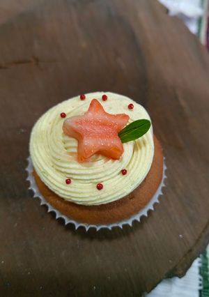 Una foto de Cupcakes de limón con buttercream de limón