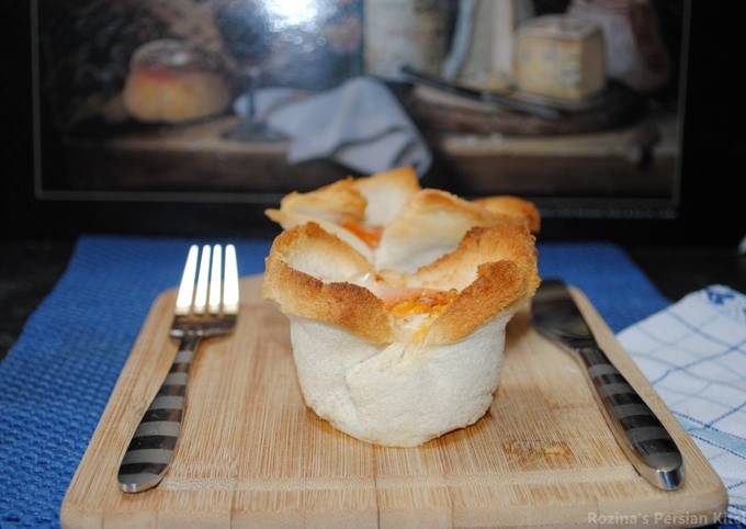 Eggs in bread basket