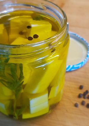 Una foto de Feta Bil Zeit/ Feta en aceite
