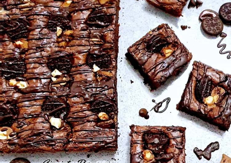 Brownies topping oreo