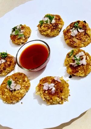 जिमिकंद मूंगफली की करारी टिक्की रेसिपी मुख्य फोटो