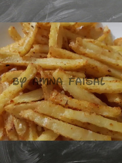 A picture of Spicy fries with sauce.