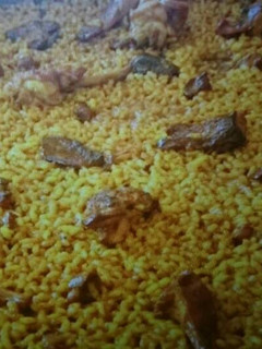 Una foto de Arroz con conejo
