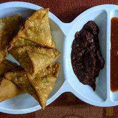 A picture of Aloo Samosa.