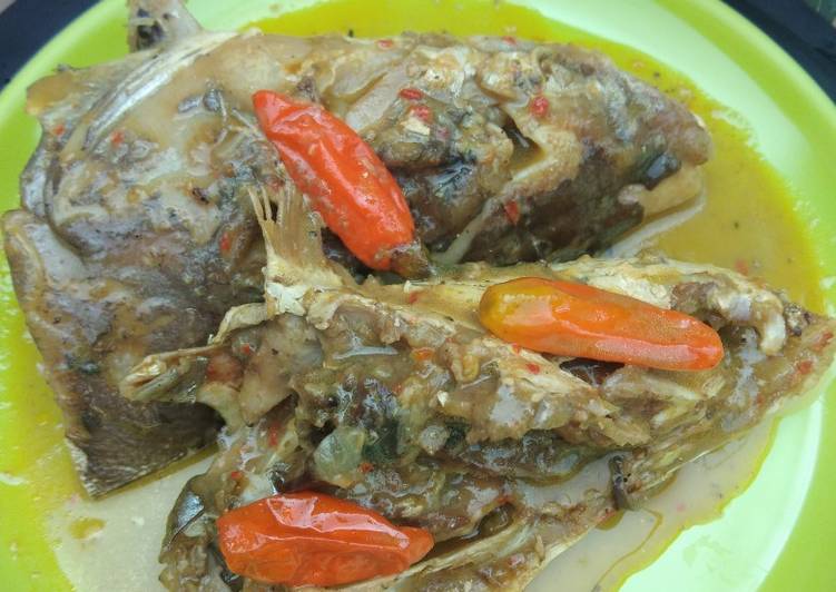 Gule Kepala Ikan Manyung (jambal roti)