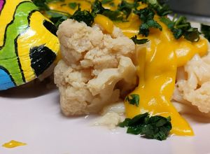 Foto principal de Coliflor con salsa de queso y azafrán