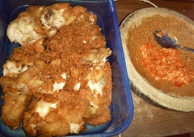 Ayam geprek + simple crazy spicy sambal ala warung nasi Bunda